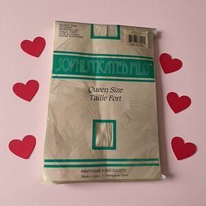 Sophisticated Miss Queen Size Pantyhose White Vintage Day Sheer